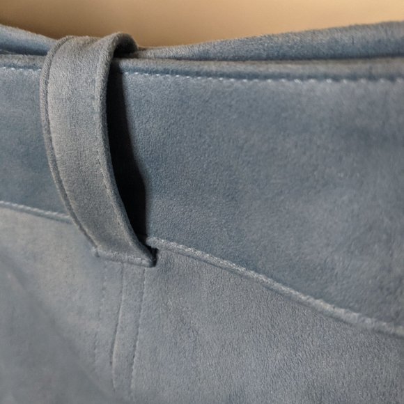 H&M Baby Blue Faux Suede Skirt with Snap Belt - Picture 5 of 5